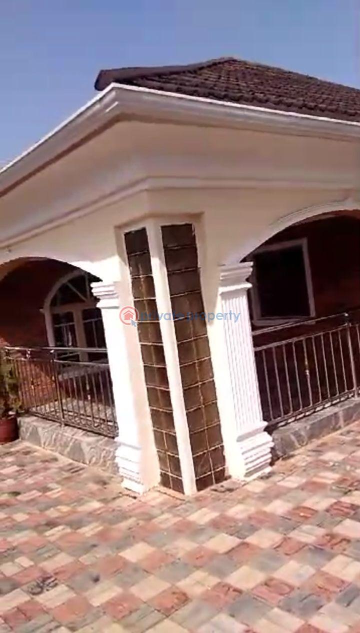 4 bedroom Detached Bungalow For Sale Panseke Estate Abeokuta Ogun - 3