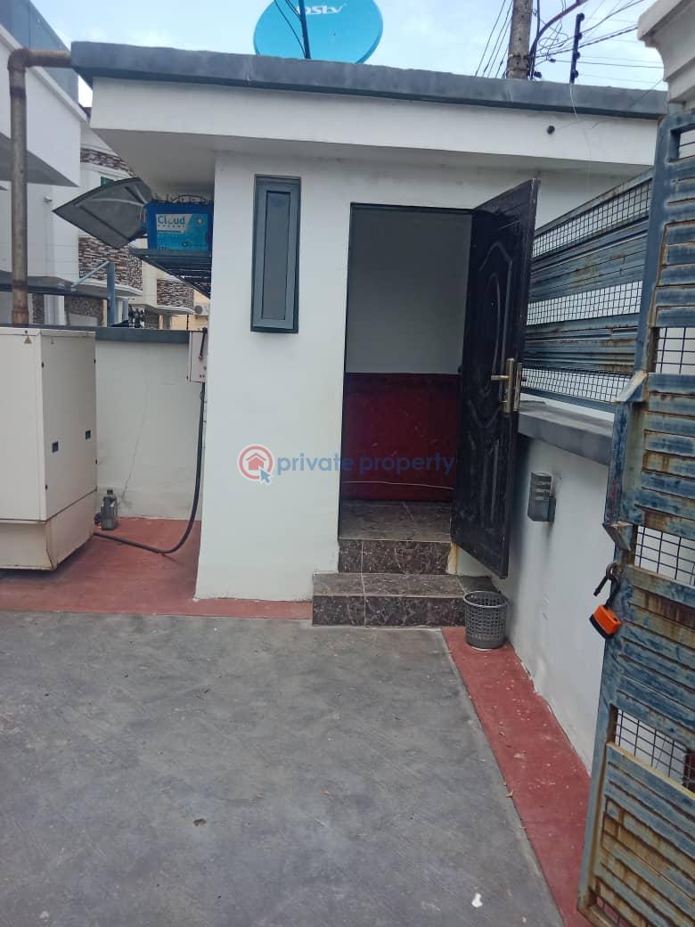 4 bedroom Semi detached Duplex For Sale Chevy View Estate , Chevron , Lekki. Chevron Drive Lekki Lagos - 5