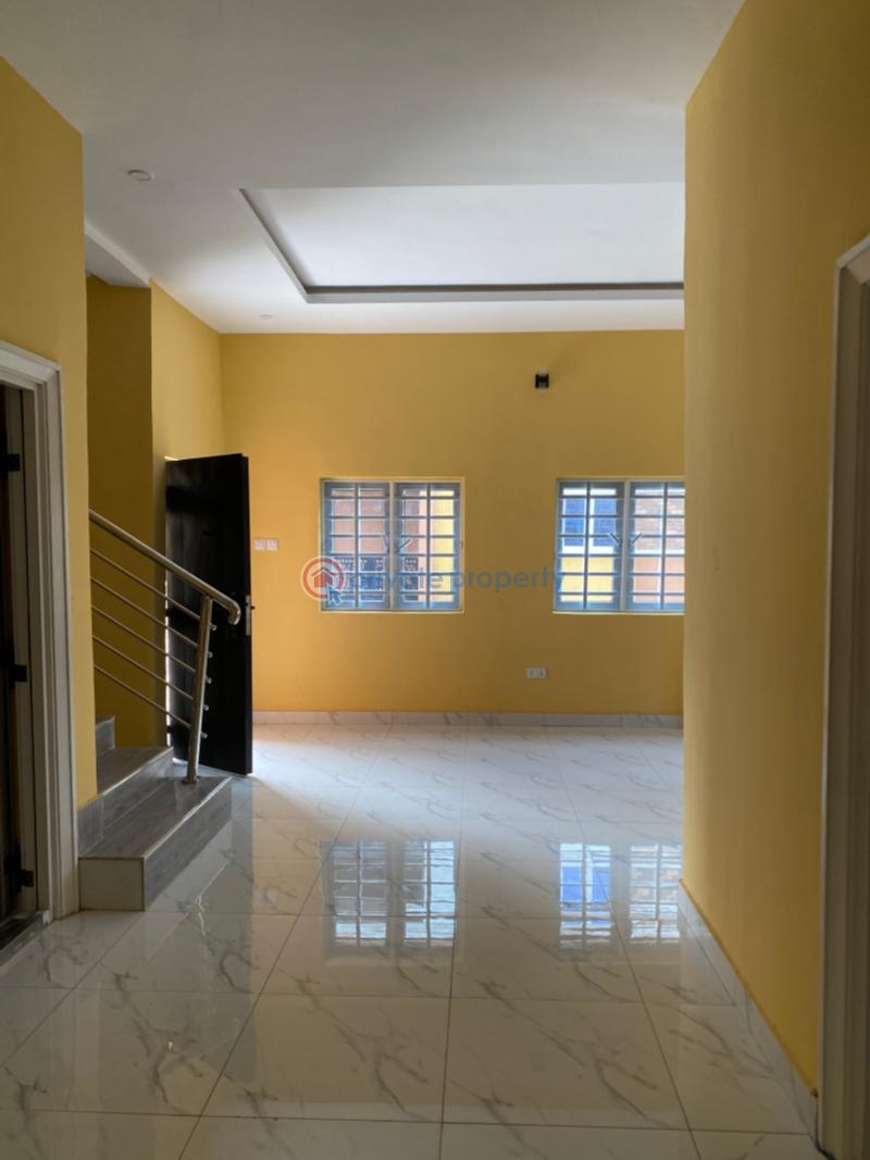 4 bedroom Semi detached Duplex For Sale Jericho Gra Ibadan Oyo - 5