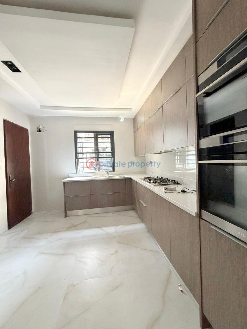 4 bedroom Terraced Duplex For Sale Osapa Lekki Lagos - 10