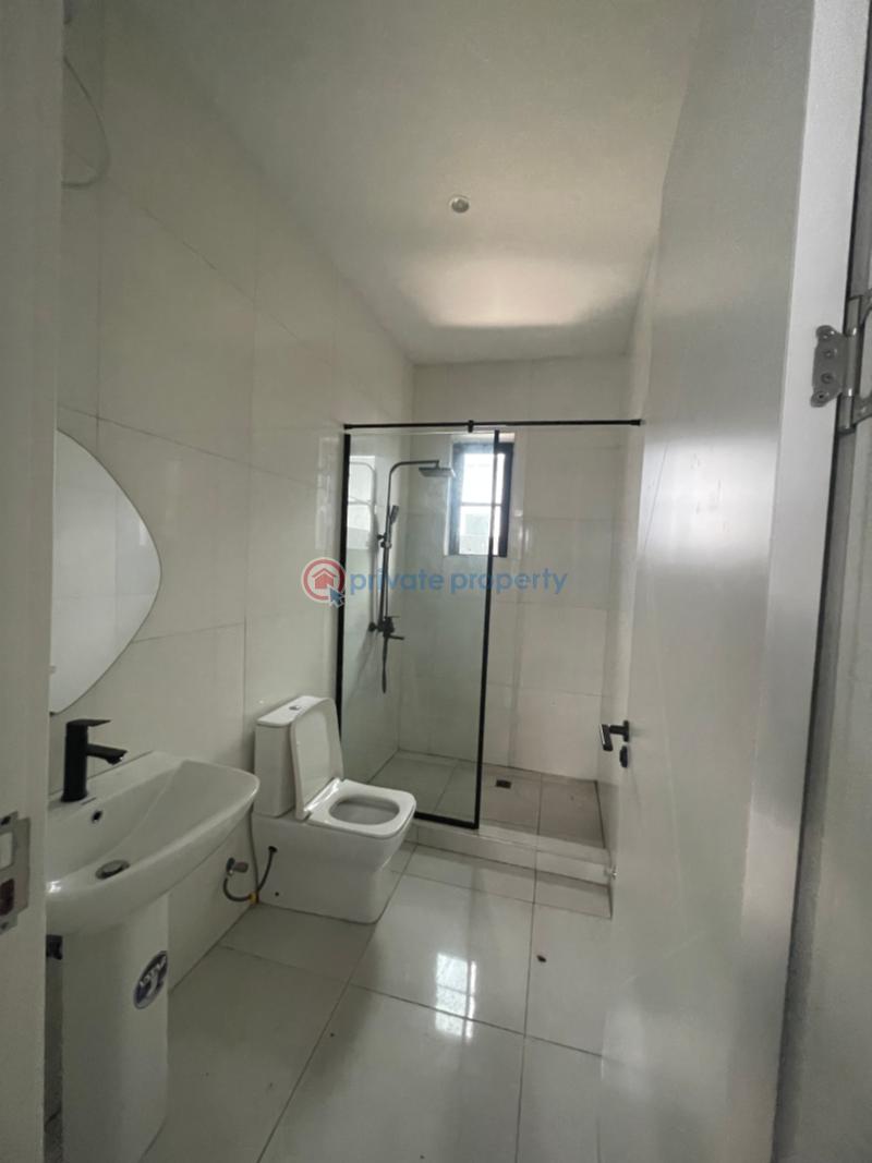 Tastefully built 4 bedroom terrace duplex with pool gym and children’s play area - 9 4 bedroom Terraced Duplex For Sale Ikate Elegushi Lekki Lagos - 9