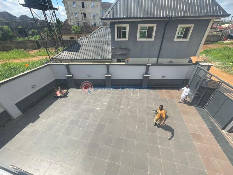 4 bedroom Detached Duplex For Sale Toronto Uratta Off Mcc/toronto Junction, Owerri North Owerri Imo - 18