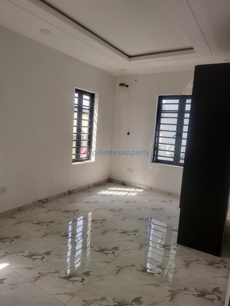 4 bedroom Terrace For Sale Kofoworola, Okupe Estate Mende Maryland Lagos - 7