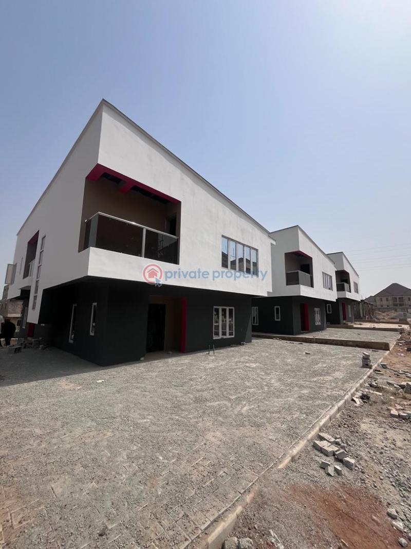 4 bedroom Duplex For Sale Games Village Abuja Phase 2  - 5