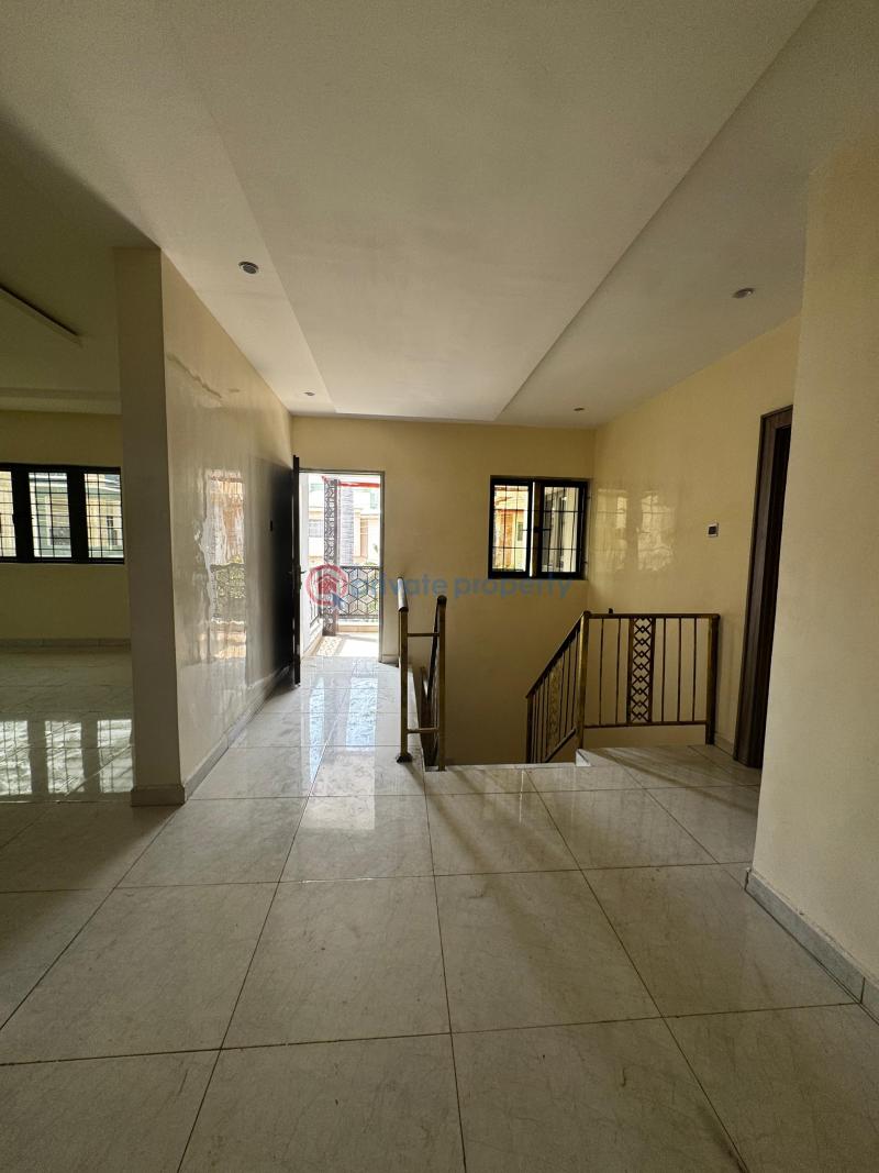 4 bedroom Semi detached Duplex For Sale Kado Abuja Phase 2  - 4