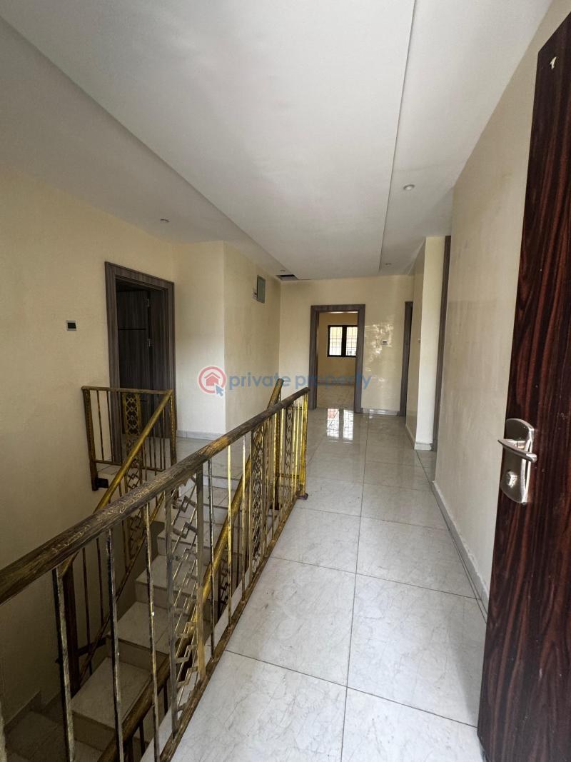 4 bedroom Semi detached Duplex For Sale Kado Abuja Phase 2  - 2