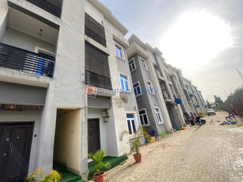4 bedroom Terraced Duplex For Sale Wuye Abuja Phase 2  - 3