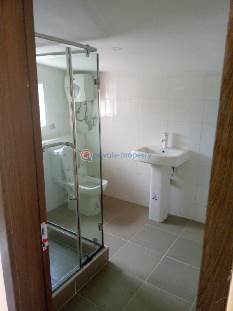 4 bedroom Detached Bungalow For Sale Mayfair Gardens Estate Awoyaya Ajah Lagos - 19