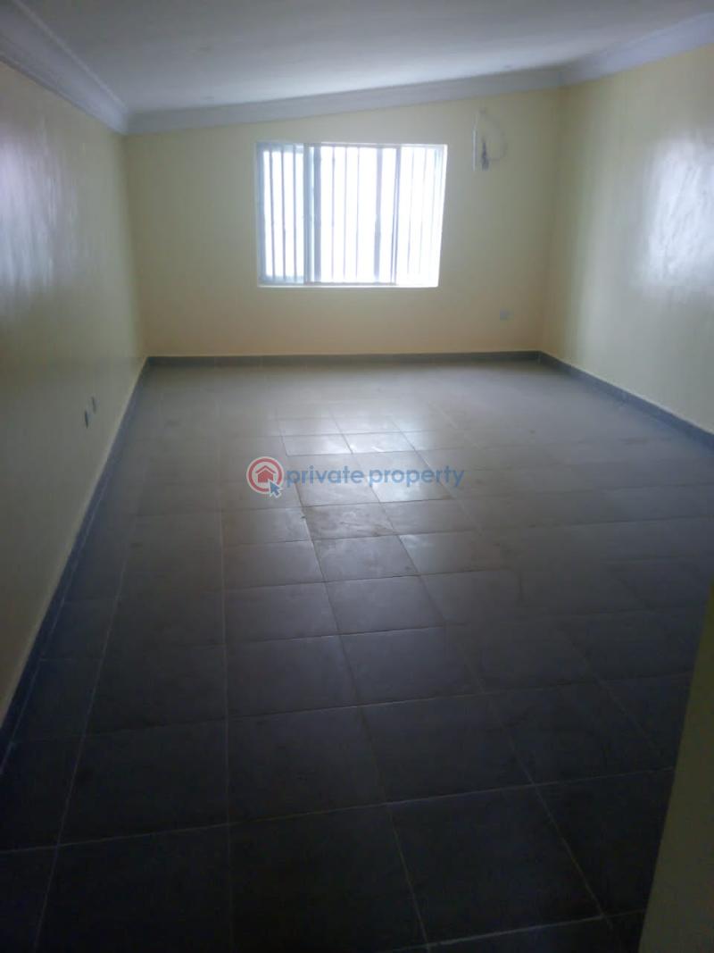 4 bedroom Detached Bungalow For Sale Mayfair Gardens Estate Awoyaya Ajah Lagos - 17