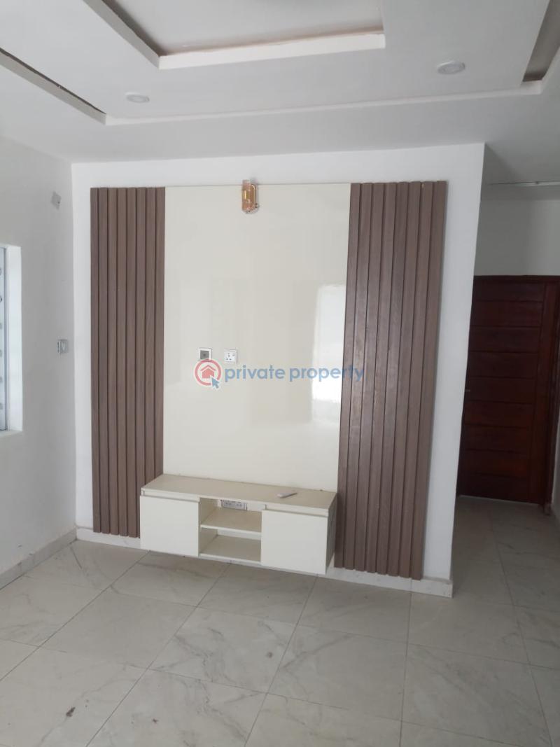4 bedroom Duplex For Rent Ogunfayo Estate Awoyaya Ajah Lagos - 11