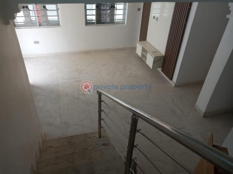 4 bedroom Duplex For Rent Ogunfayo Estate Awoyaya Ajah Lagos - 16