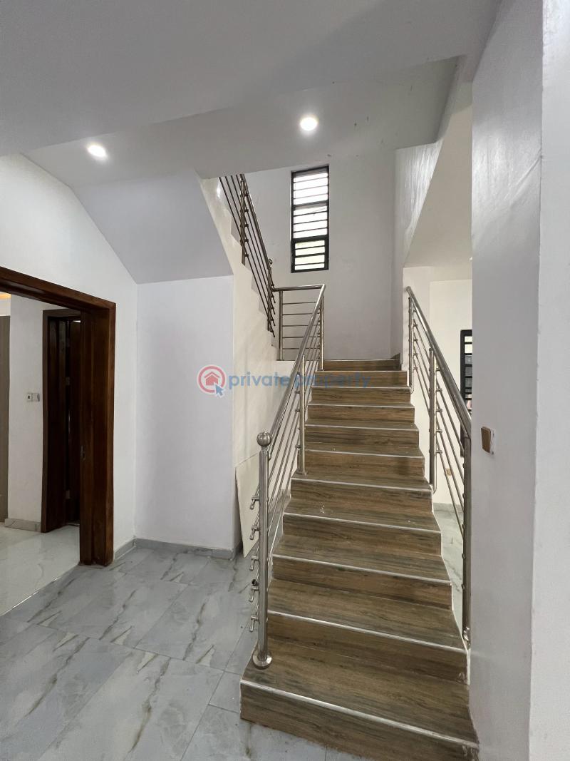 Tastefully  built 4bedrooms duplex +bq at ikolaba gra ibadan - 6 4 bedroom Duplex For Sale Ikolaba Gra Agodi Agodi Ibadan Oyo - 6