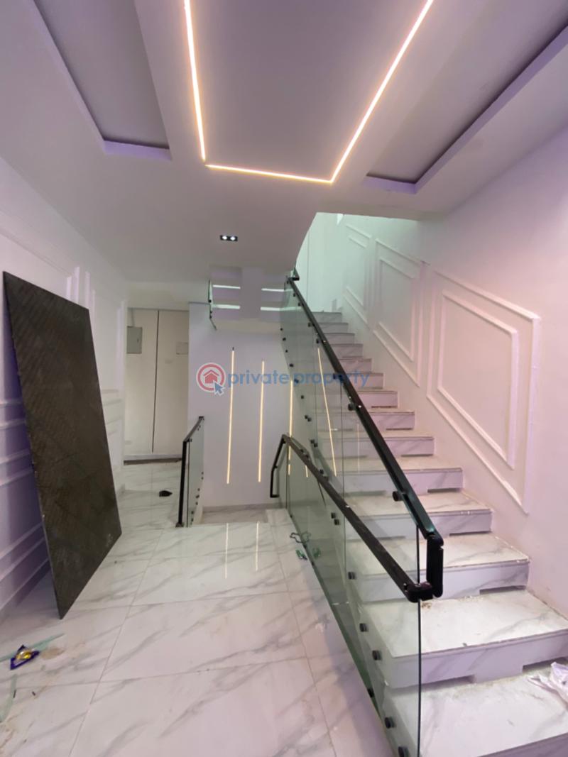 5 bedroom Detached Duplex For Sale Ologolo Lekki Lagos - 3
