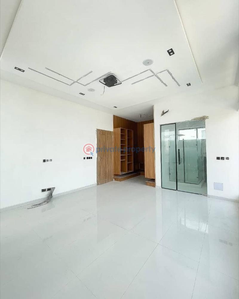 5 bedroom House For Sale Chevron Lekki Lagos - 11