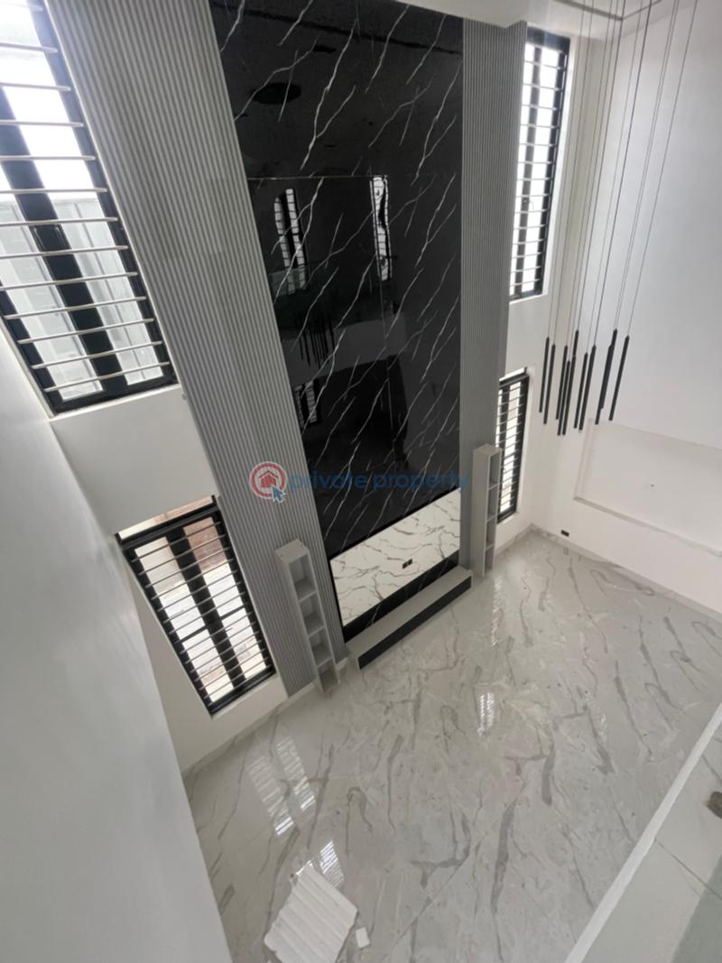 5 bedroom Detached Duplex For Sale Chevron Drive Lekki Lagos - 1