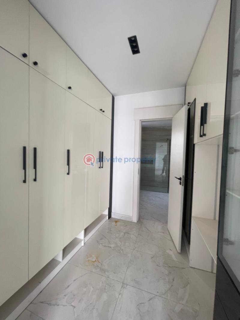 5 bedroom Detached Duplex For Sale Chevron Drive Lekki Lagos - 13