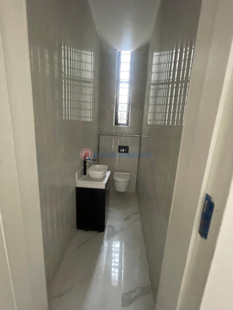 5 bedroom Detached Duplex For Sale Chevron Drive Lekki Lagos - 7