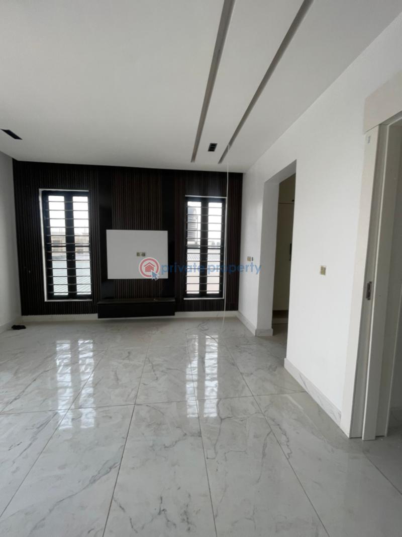 5 bedroom Detached Duplex For Sale Chevron Drive Lekki Lagos - 3