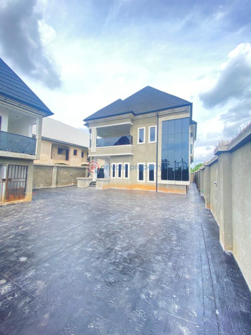 5 bedroom Detached Duplex For Sale Avu By Ekwema Avenue, Avu, Owerri West Lga. Owerri Imo - 2