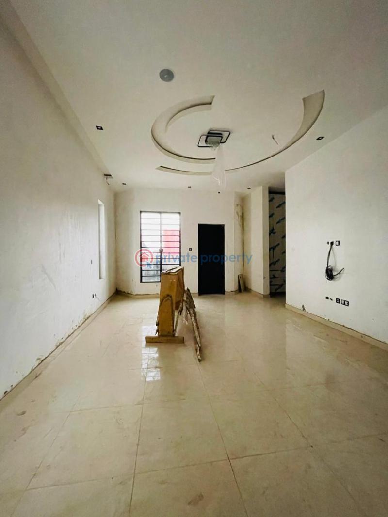 5 bedroom Detached Duplex For Sale Omole Phase 2 Ojodu Lagos - 2