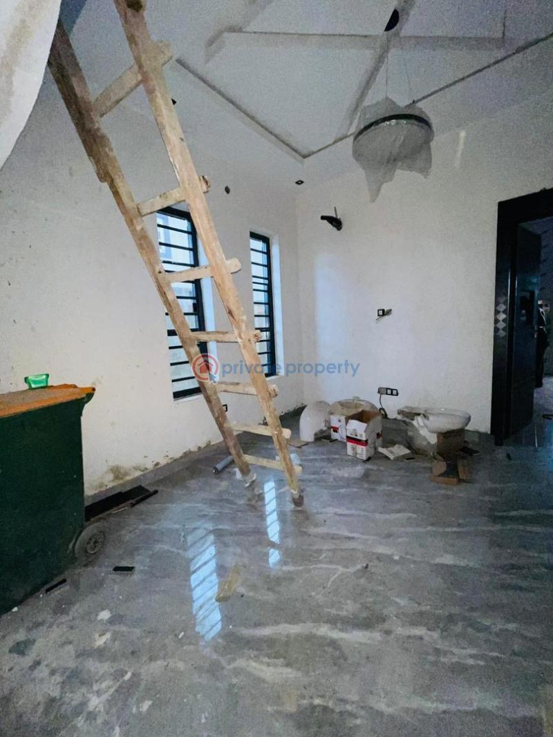 5 bedroom Detached Duplex For Sale Omole Phase 2 Ojodu Lagos - 7