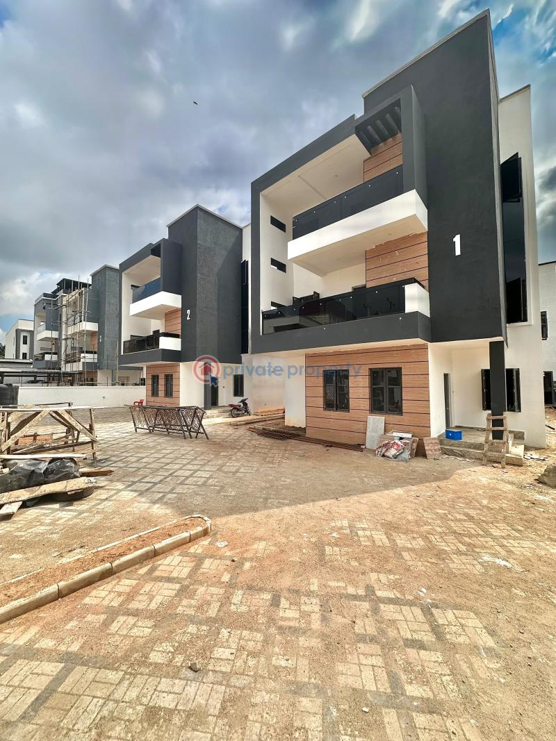 5 bedroom Semi detached Duplex For Sale Guzape Abuja Phase 1  - 2