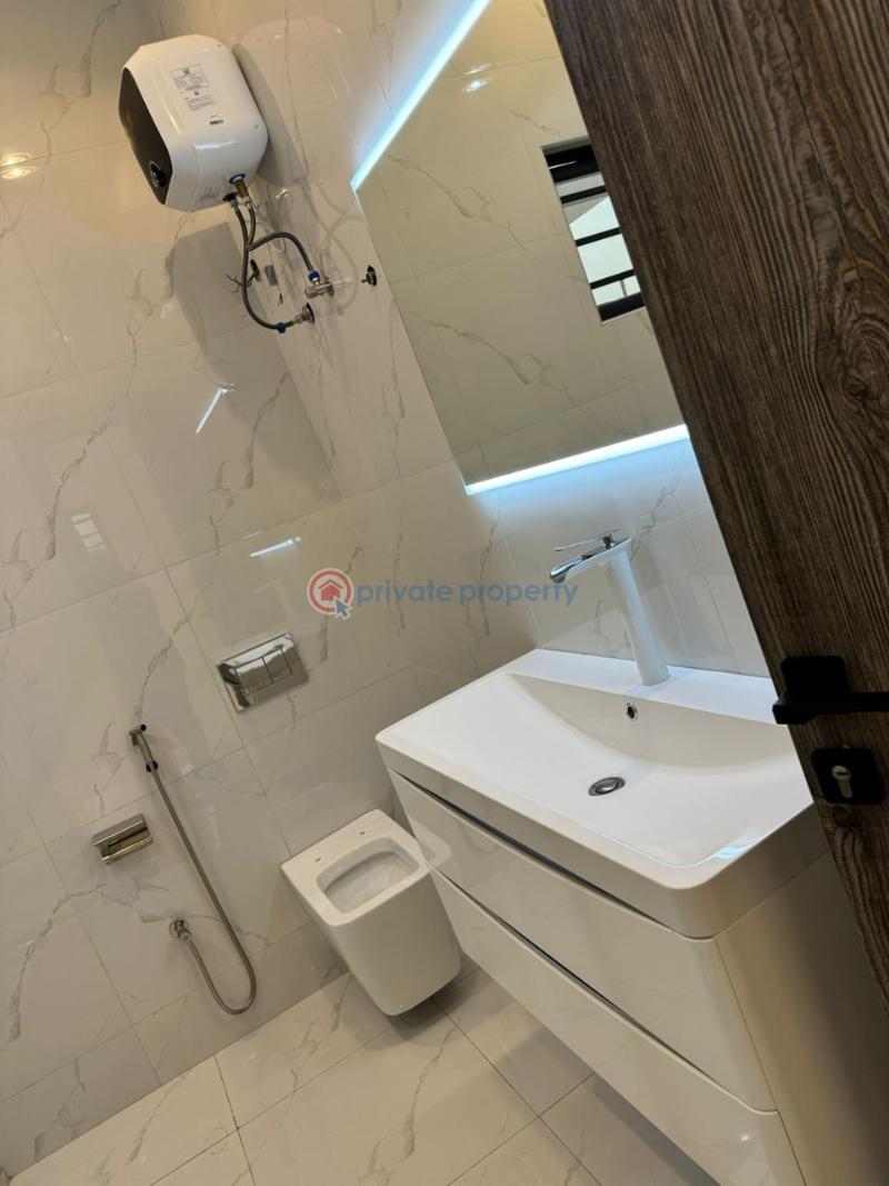 5 bedroom Detached Duplex For Sale Magodo GRA Phase 2 Kosofe/Ikosi Lagos - 3