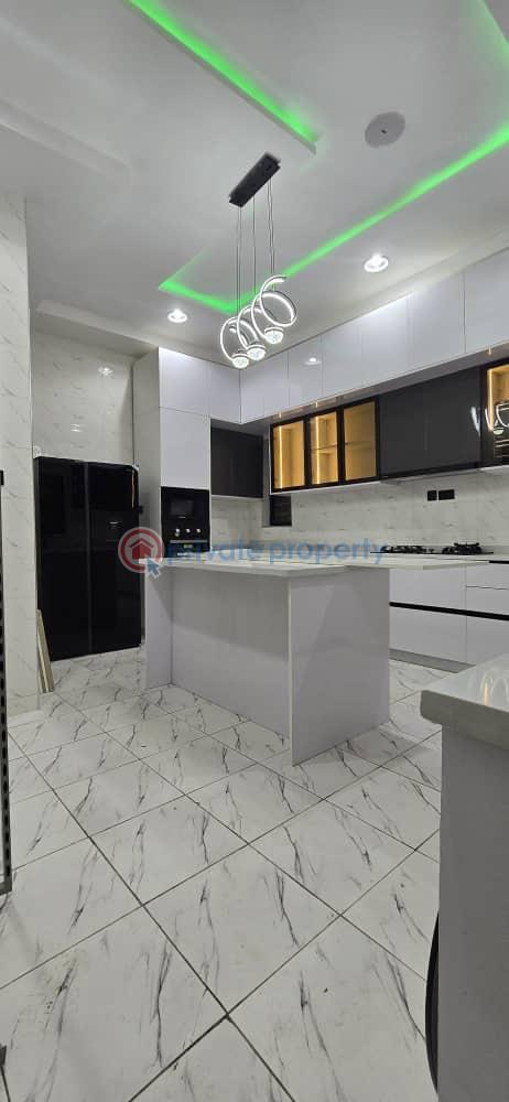 5 bedroom Detached Duplex For Sale Wuye Abuja Phase 2  - 13