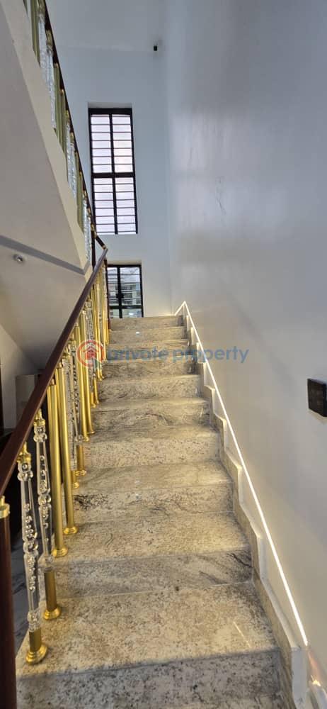 5 bedroom Detached Duplex For Sale Wuye Abuja Phase 2  - 7
