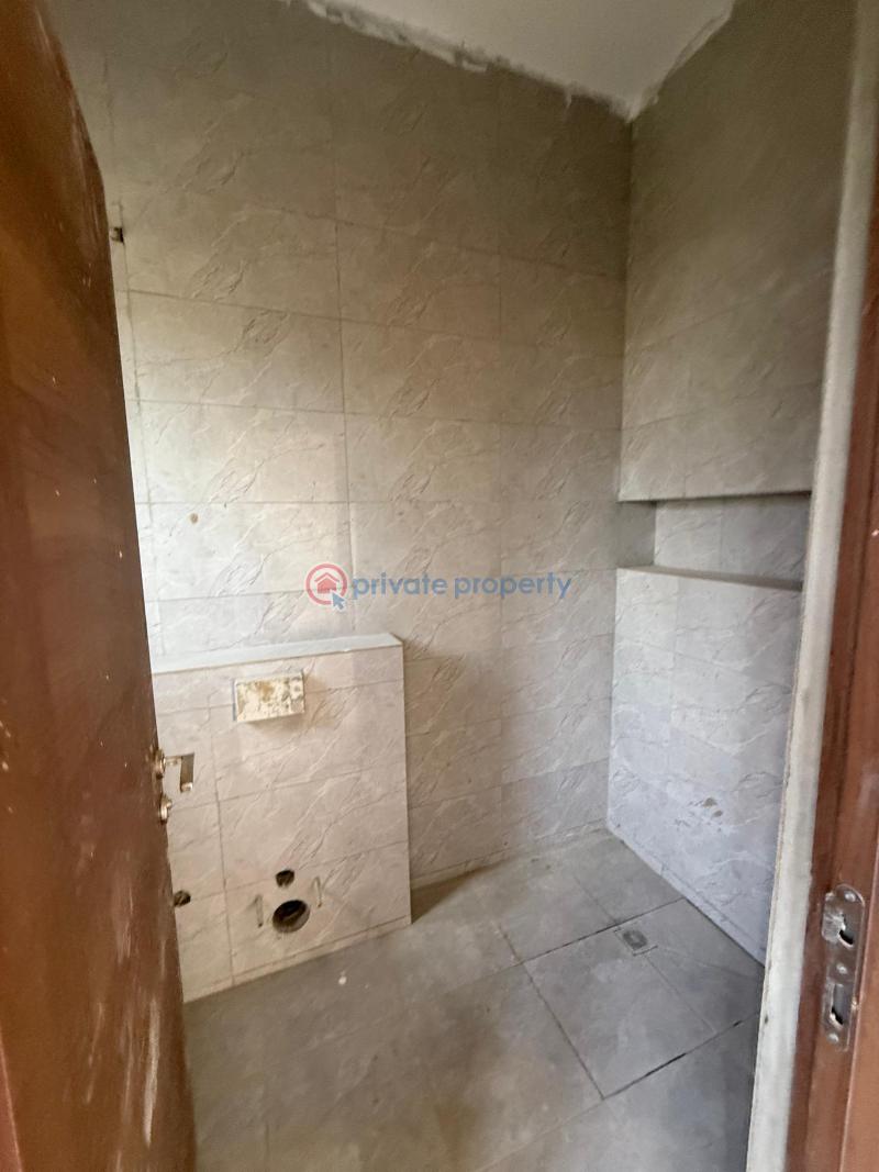 5 bedroom Detached Duplex For Sale Jahi Abuja Phase 2  - 13