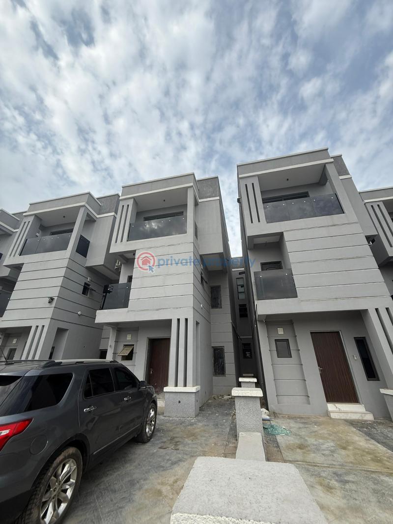 5 bedroom Terraced Duplex For Sale Durumi Abuja Phase 2  - 27