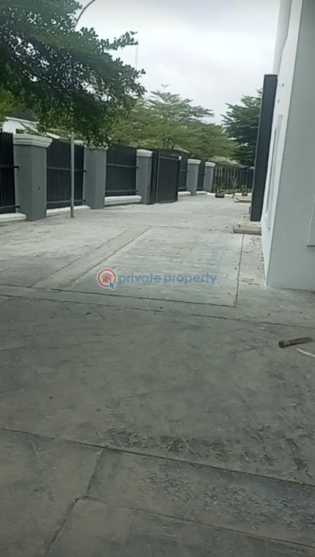 For sale 6 bedroom Duplex Coal City Garden Estate Enugu Area (PID