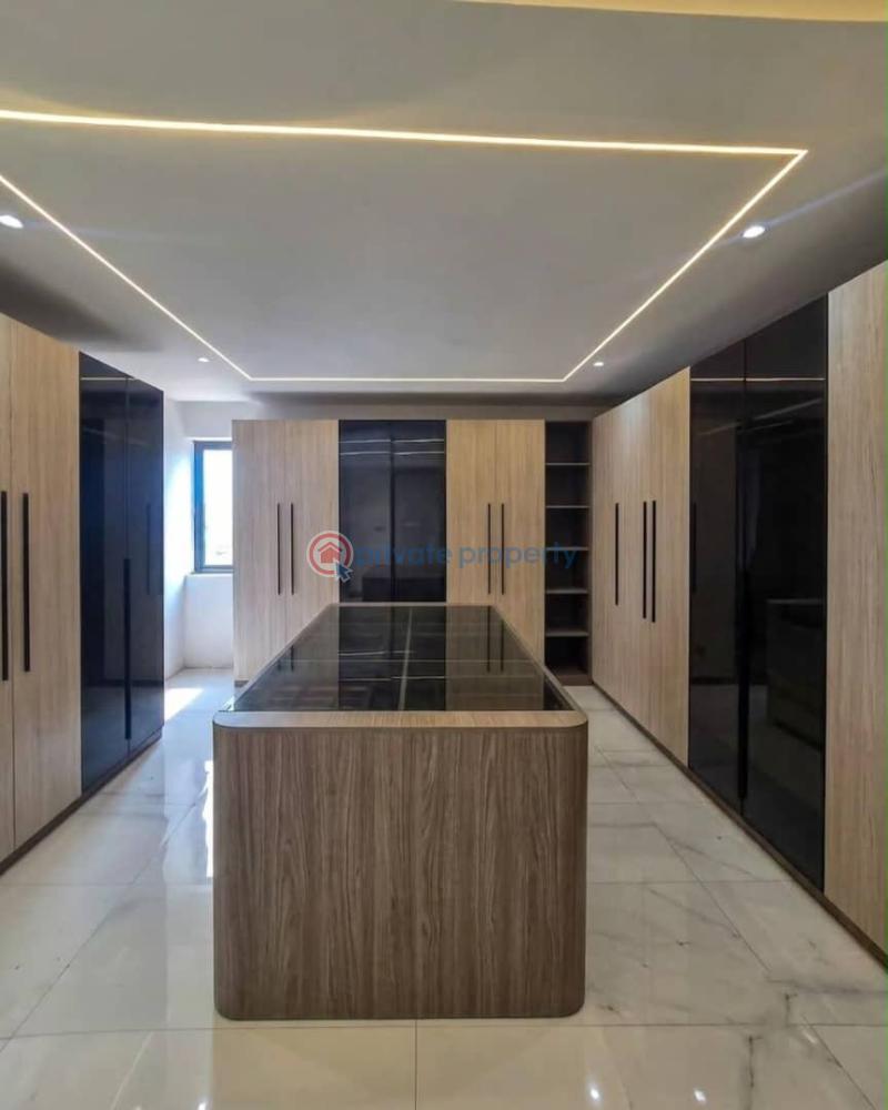 6 bedroom Duplex For Sale Banana Island Ikoyi Lagos - 11
