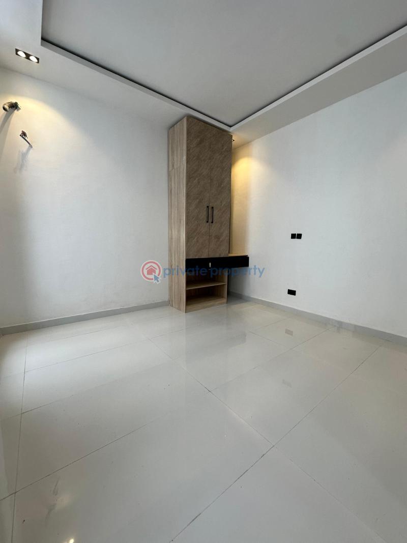 6 bedroom Detached Duplex For Sale Chevron Drive Lekki Lagos - 11