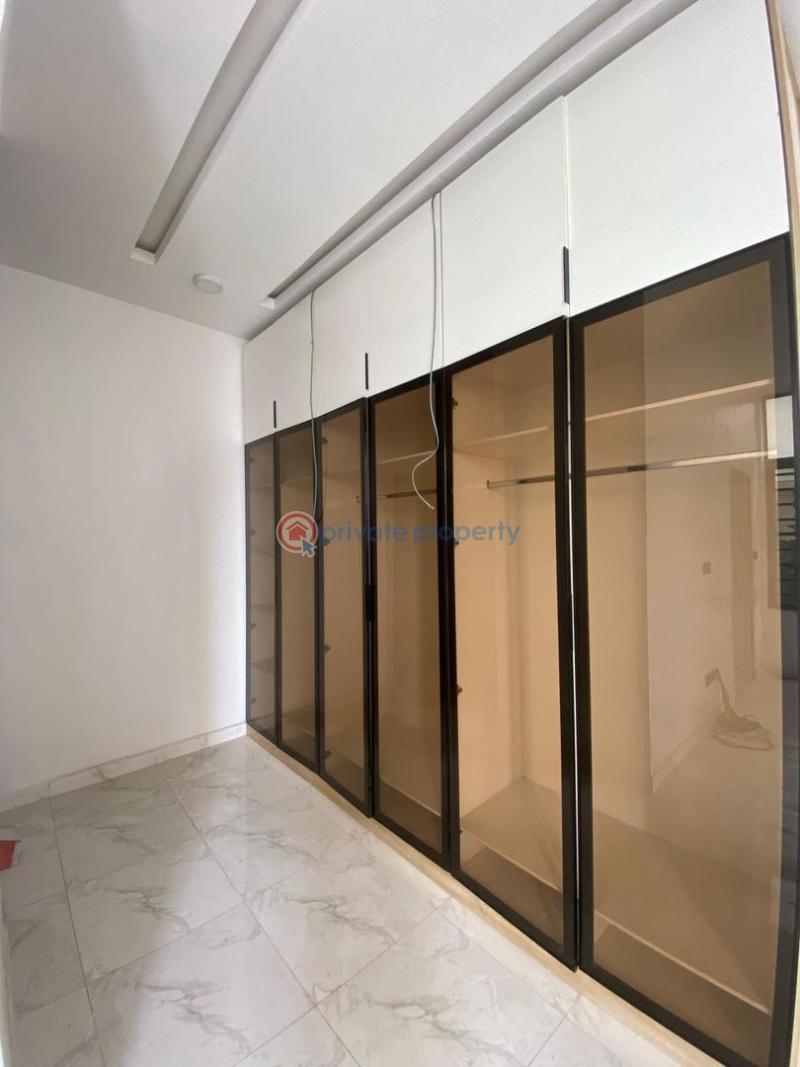 4 bedroom Semi detached Duplex For Sale Sangotedo Lagos - 3