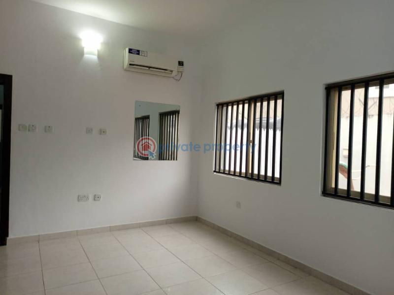 3 bedroom Flat & Apartment For Rent Lekki Phase 1 Lagos - 3