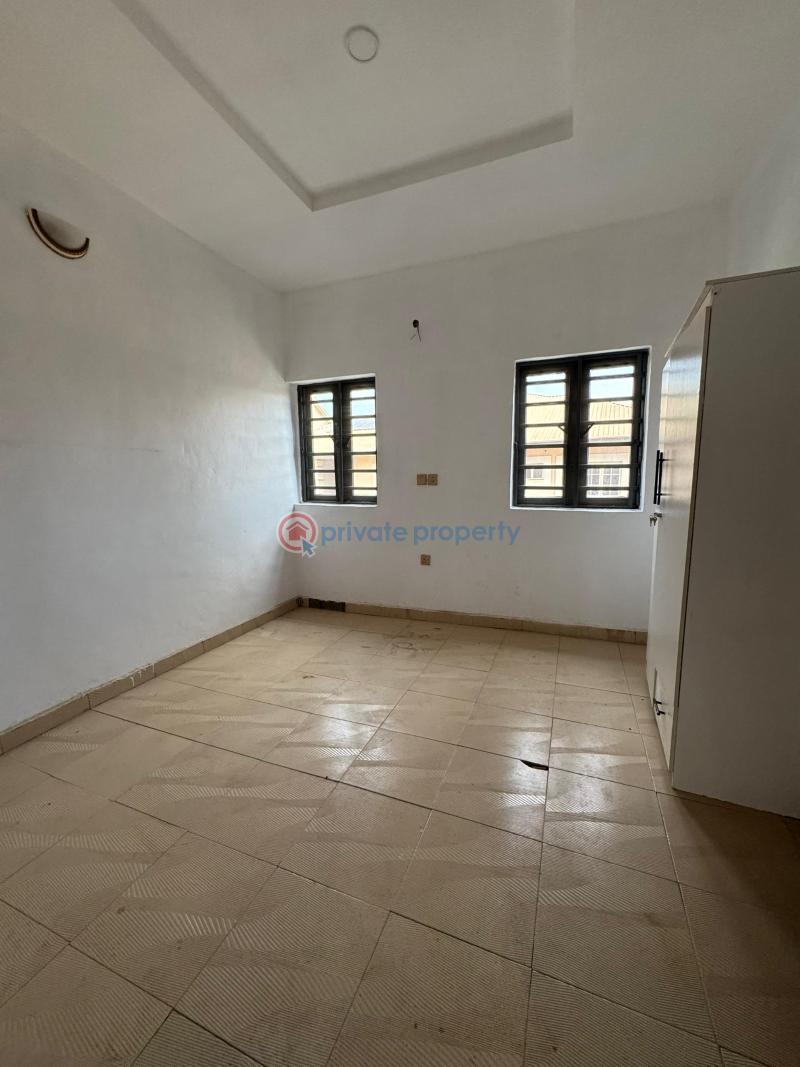 3 bedroom Duplex For Rent Okebadan Estate, Akala Way Akobo Ibadan Oyo - 1