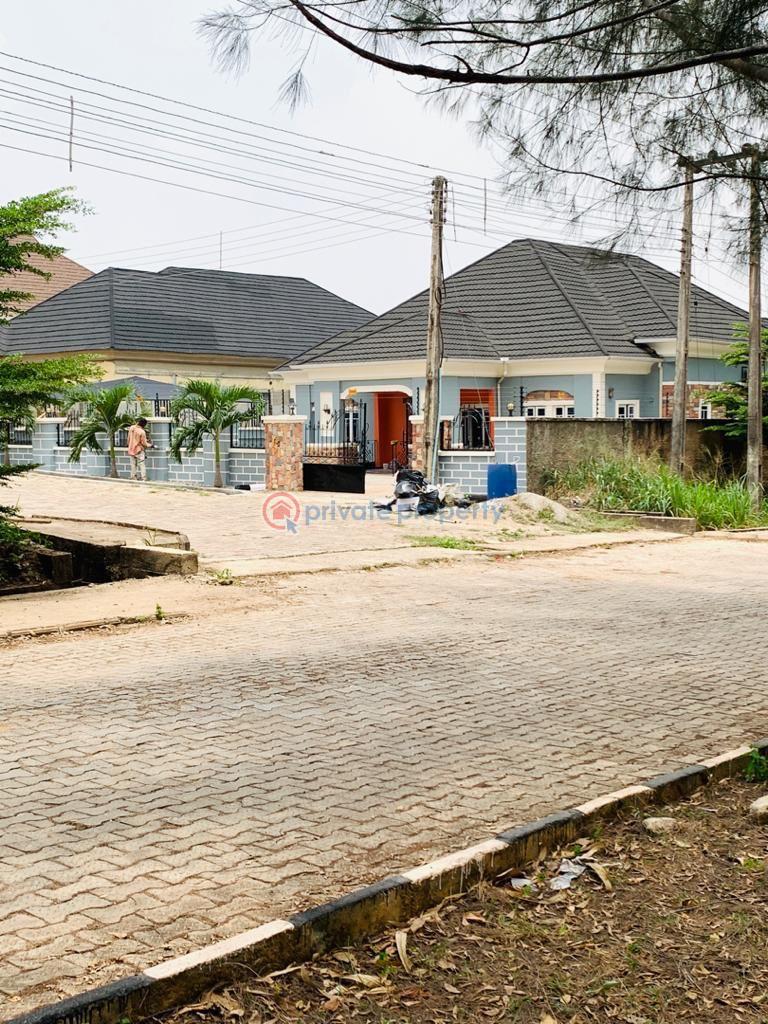 For rent 5 bedroom Self Contain Carlton Gate Estate Akobo Ibadan Oyo