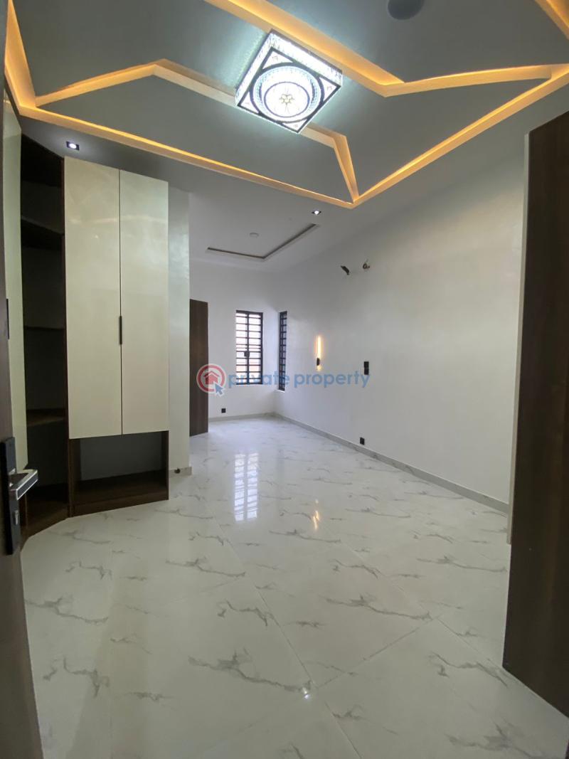 5 bedroom Detached Duplex For Sale Ikota Lekki Lagos - 1