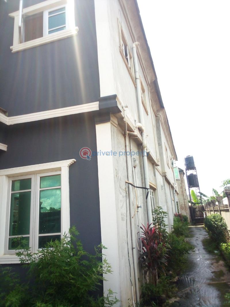 Tastefully built block of flat - 8 Block Of Flats For Sale New London Baruwa Ipaja Lagos - 8