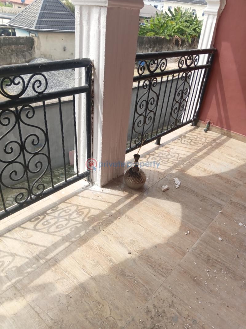 2 bedroom Block Of Flats For Rent United Estate Sangotedo Lagos - 5