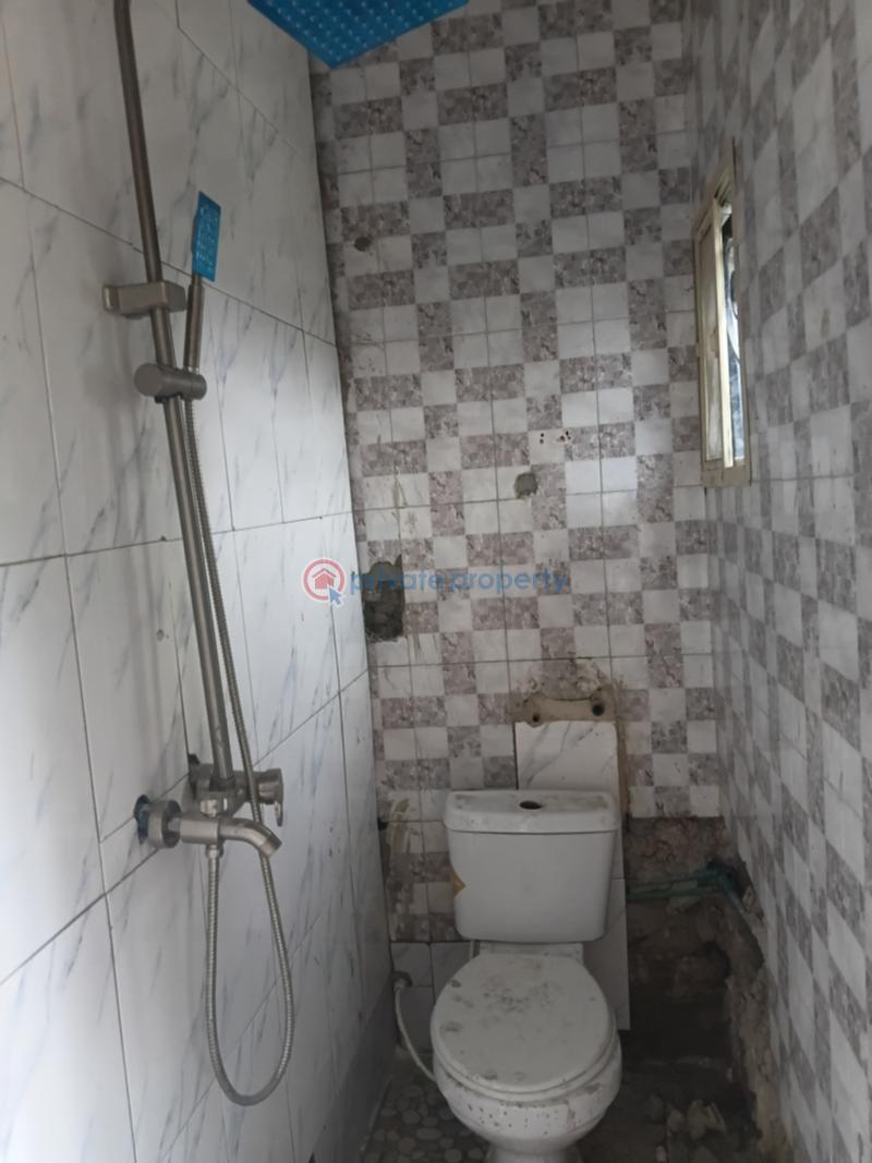 2 bedroom Block Of Flats For Rent United Estate Sangotedo Lagos - 12