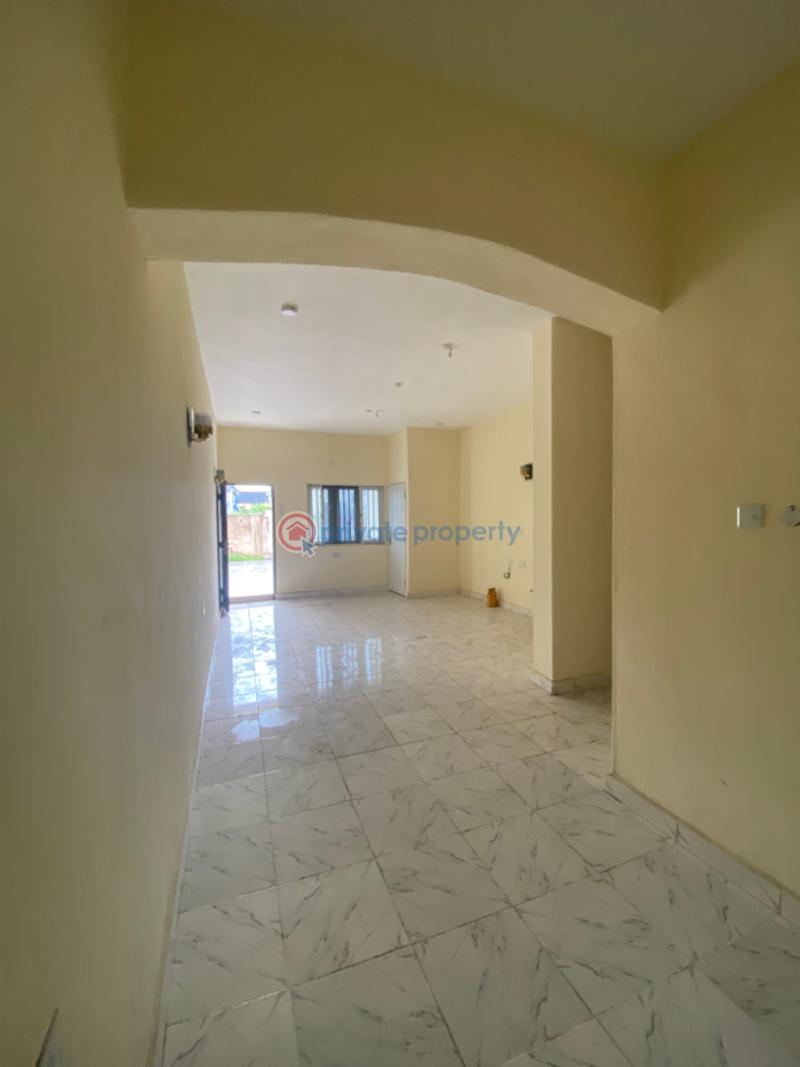 Tastefully built block of flats, spacious compound - 22 Townhouse For Sale Abba Father Axis Umuguma, Owerri West Lga Owerri Imo - 22