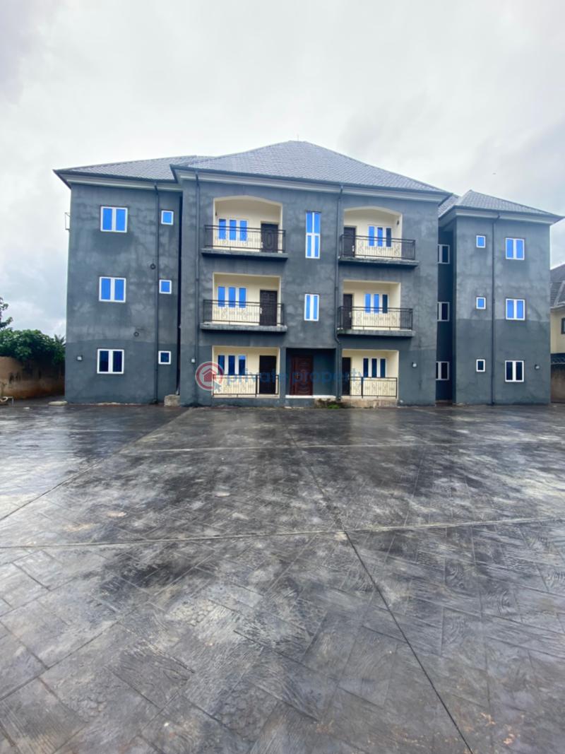 Tastefully built block of flats, spacious compound - 2 Townhouse For Sale Abba Father Axis Umuguma, Owerri West Lga Owerri Imo - 2