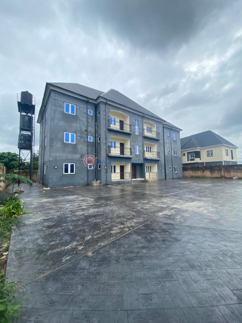 Tastefully built block of flats, spacious compound - 6 Townhouse For Sale Abba Father Axis Umuguma, Owerri West Lga Owerri Imo - 6