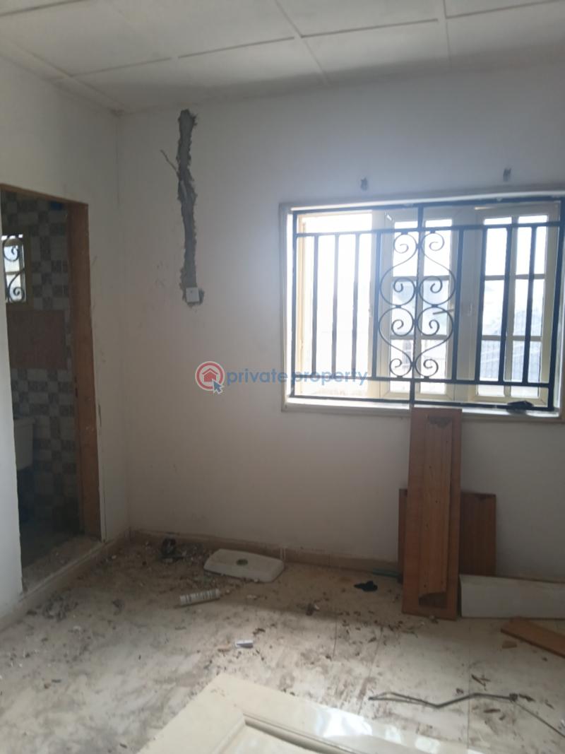 1 bedroom Self Contain For Rent United Estate Sangotedo Lagos - 15