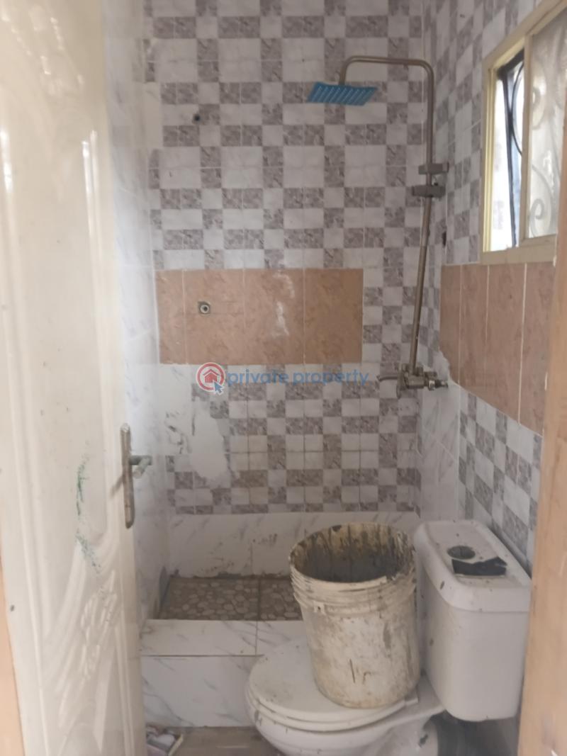 2 bedroom Block Of Flats For Rent United Estate Sangotedo Lagos - 15
