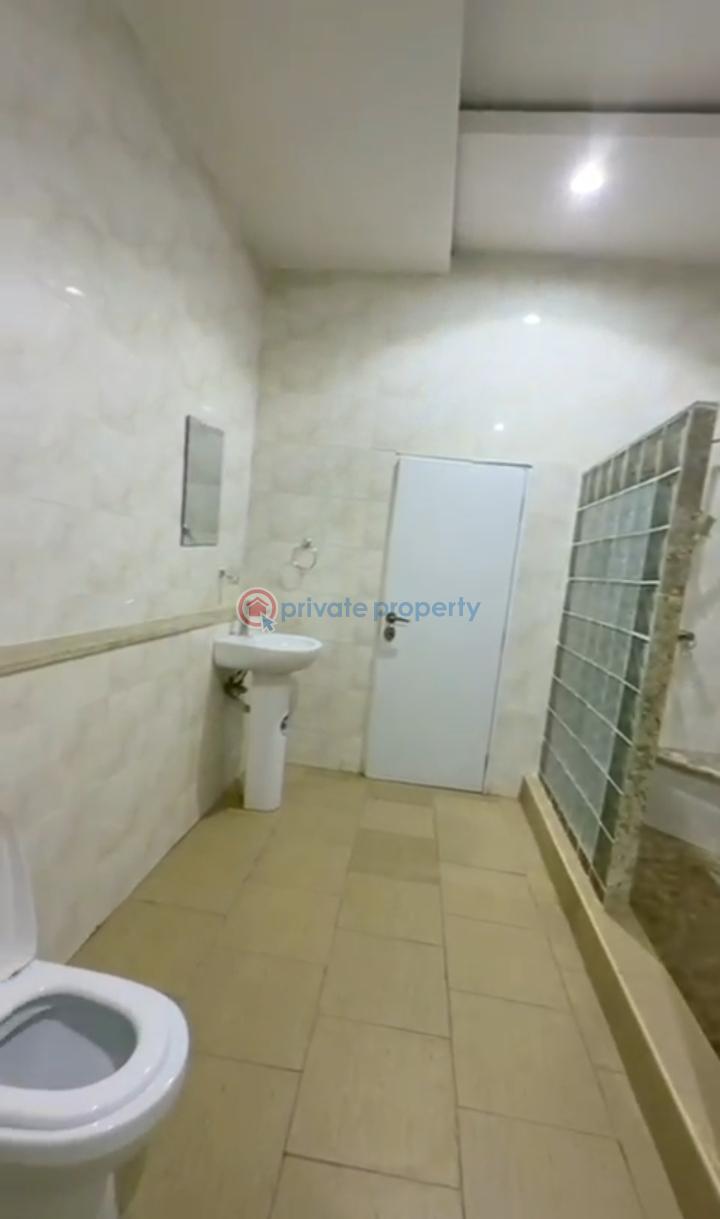 5 bedroom Detached Duplex For Rent Guzape Abuja Phase 1  - 15