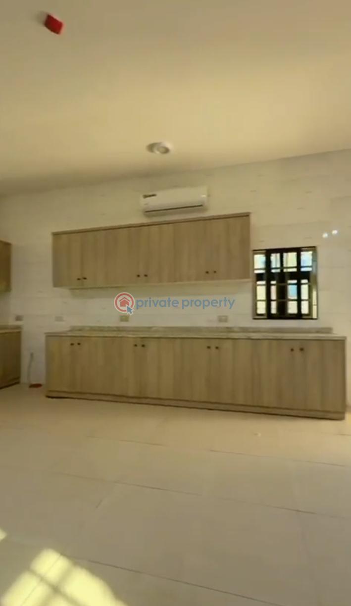5 bedroom Detached Duplex For Rent Guzape Abuja Phase 1  - 14