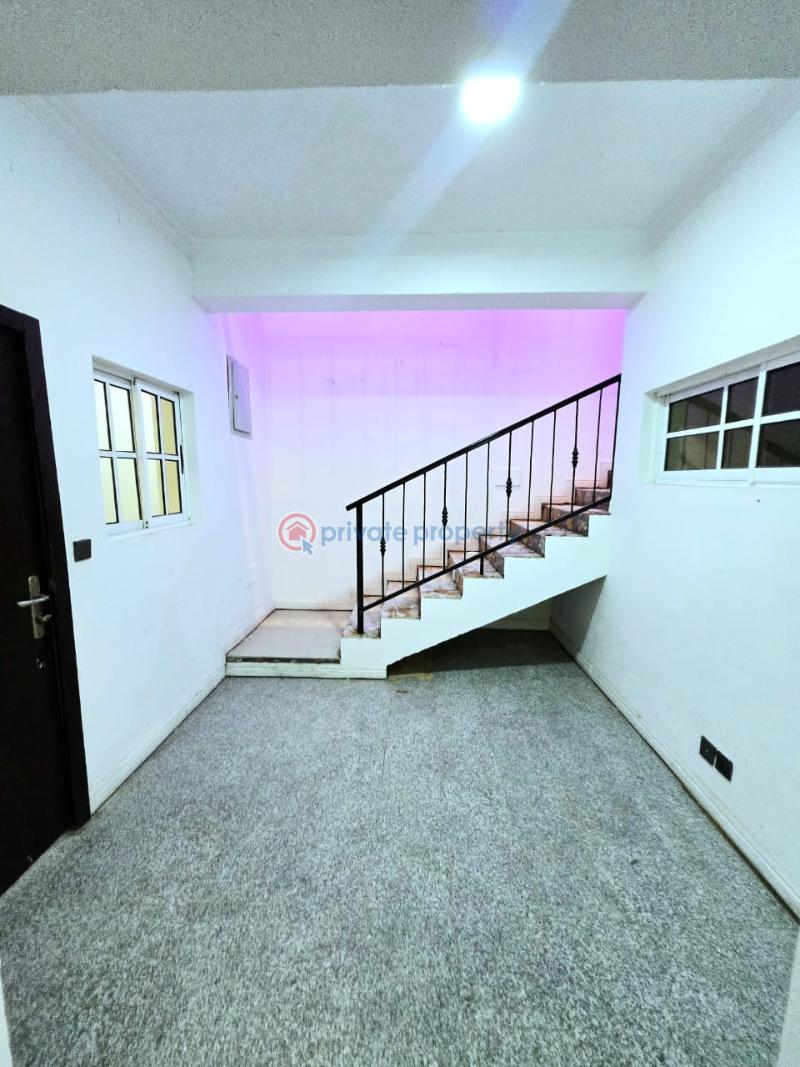 3 bedroom Semi detached Duplex For Rent Banana Island Ikoyi Lagos - 6